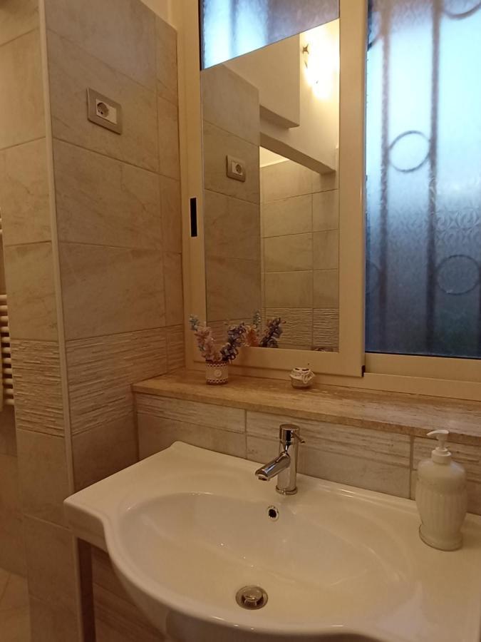 Appartement La Dimora Degli Dei à Bari Extérieur photo